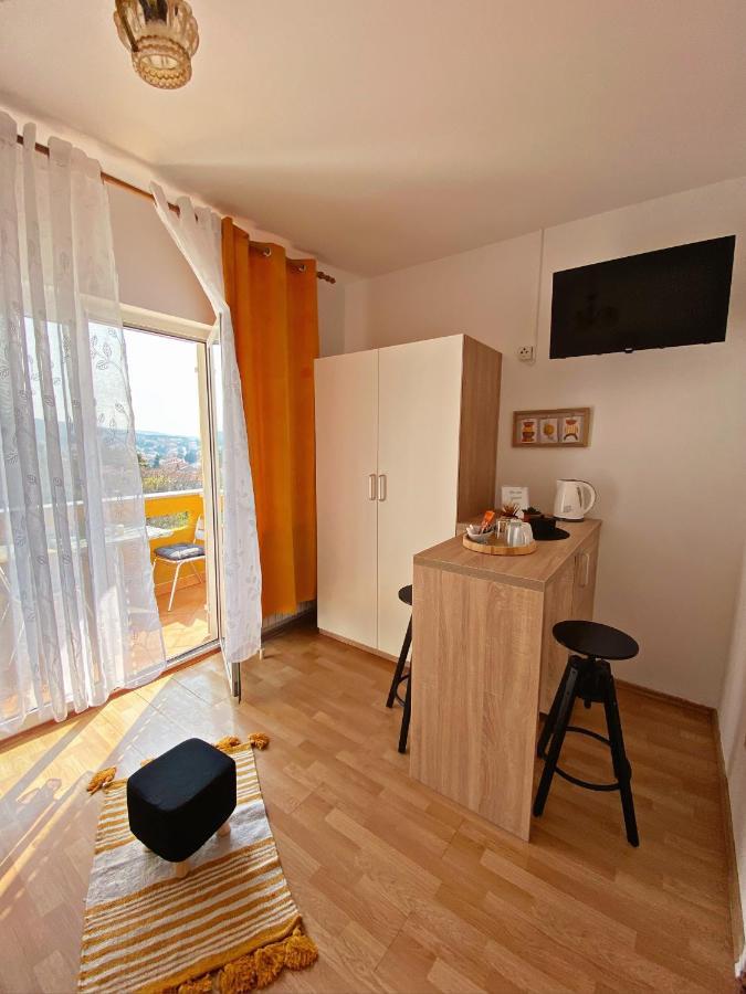 The Manzoni Family 5 Hotel Punat Ngoại thất bức ảnh